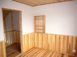 壁・床・天井をはじめ、巾木・見切り・窓枠・ドア枠など造作材も御注文に応じて加工も致します。